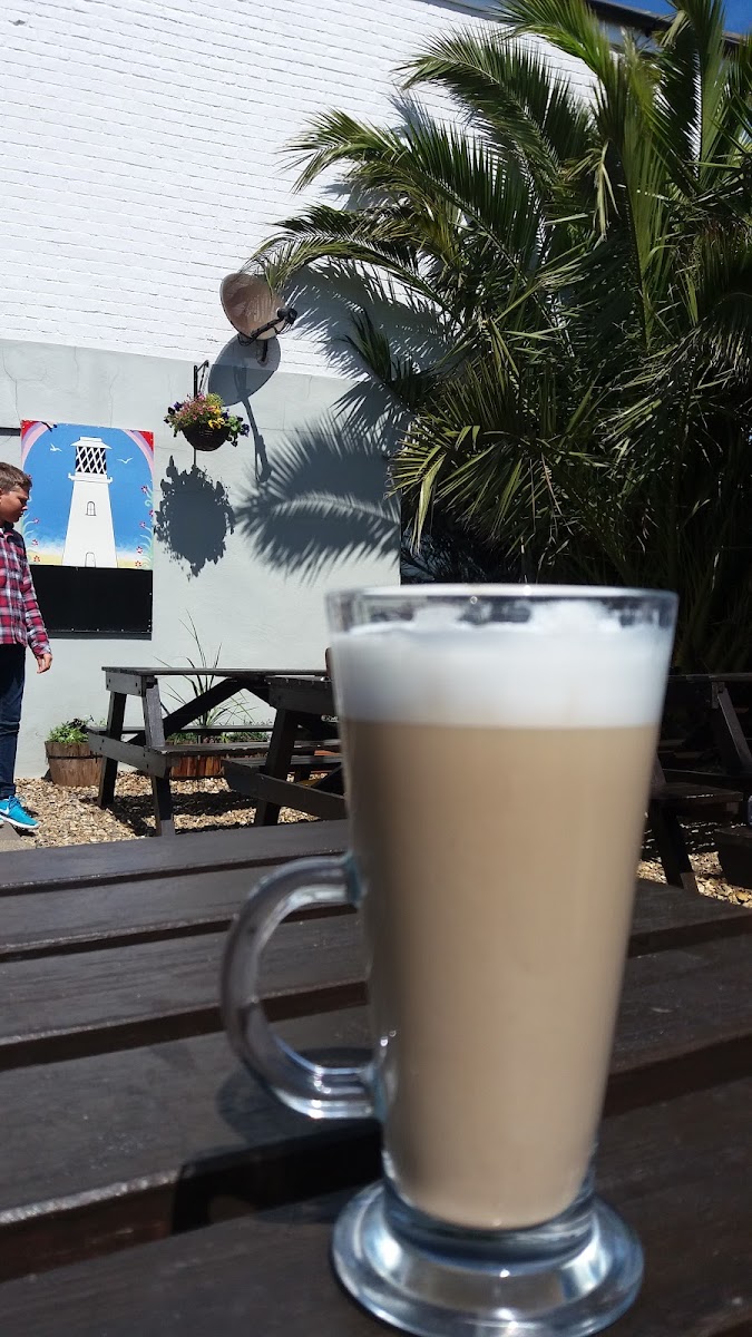 Lighthouse Diner Cash Only.-6